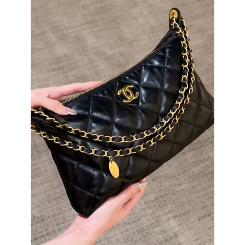 Chanel Women Pre-Loved Bag Very Good Condition